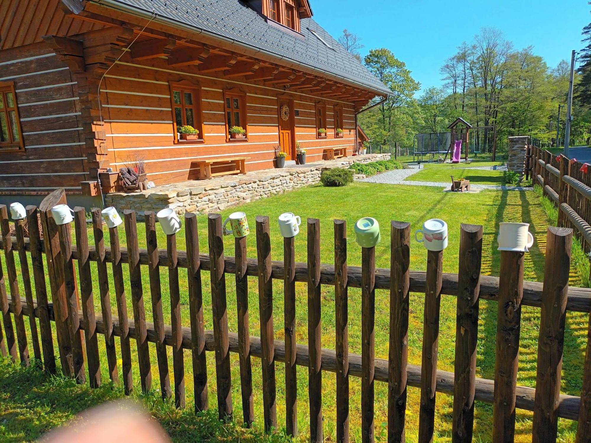 Apartmany U Vlcich Jam Petrowitz Exterior foto